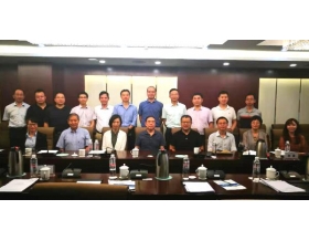 標題：“風電裝備制造業綠色供應鏈評價規范”能源標準審查會在呼和浩特召開
瀏覽次數：7901
發表時間：2019-08-12